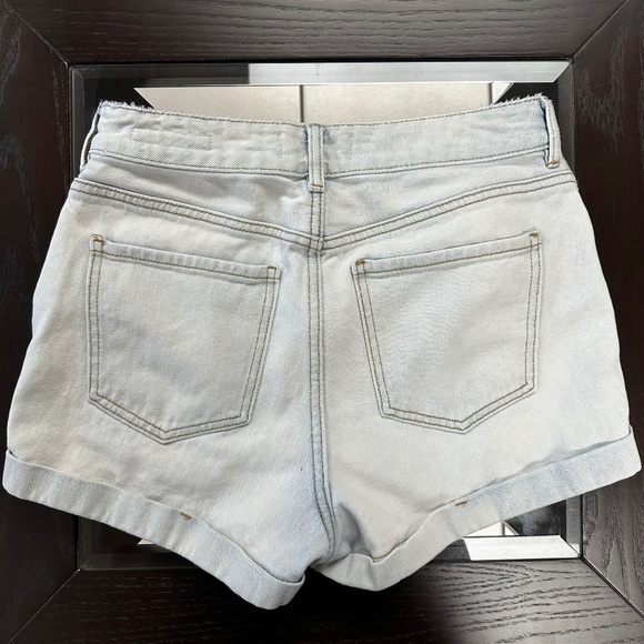 *PAC SUN* Light Wash Mom Short Size 27 - Picture 4 of 11